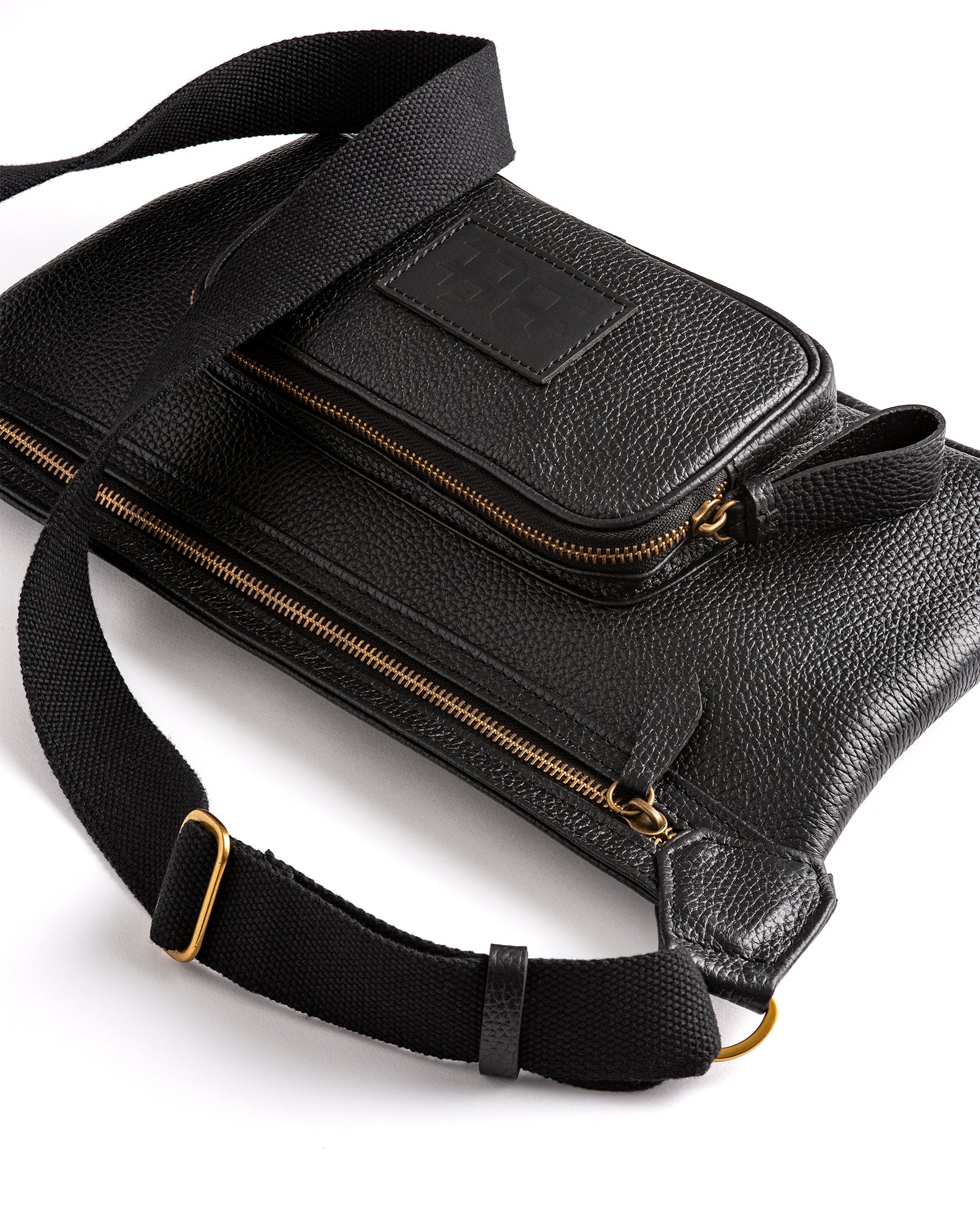 Solána Leather Fanny Pack