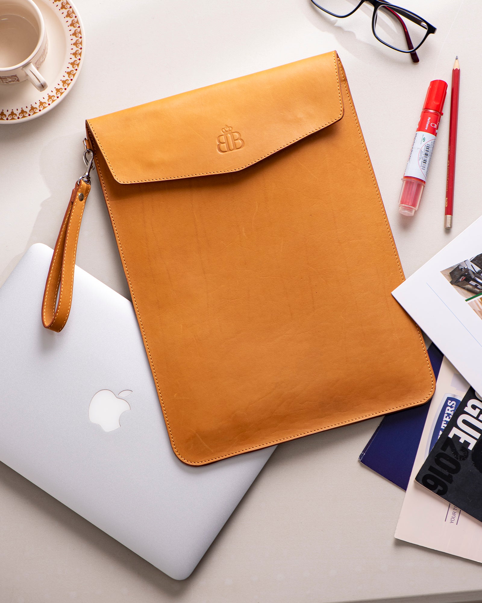 13' iPad/Tablet Nomad Sleeve